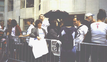 Symbolic election and protest by Yugoslav embassy 16 Sept 2000 - photo by Shebar Windstone